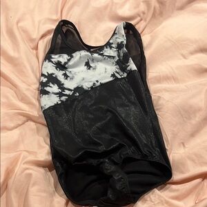 Stylish Black and White Kids dance Leo